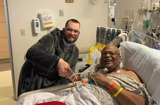 是天使還是Uber司機?老翁搭車尬聊30分鐘 駕駛:我捐腎給你