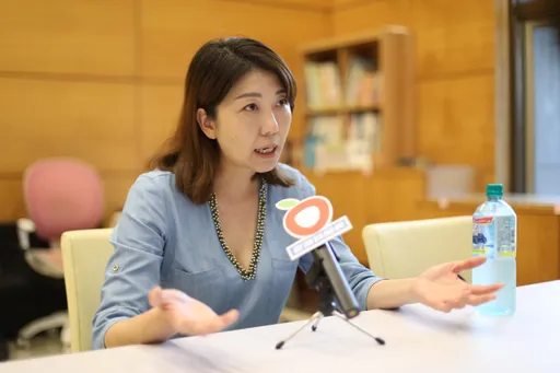 獨家|哈孝遠姊揭弟媳欠債家醜 遭親家母威脅「不是只會跟黑道借錢」