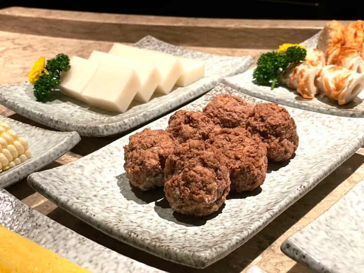 店內點不到的隱藏版菜品-野菇牛肉獅子頭。曾仲葳攝