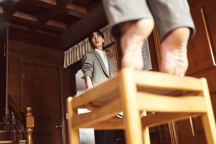 李宰旭在片中飾演薛景求的年輕時期。 Netflix