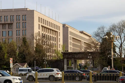 中國公安隔海騷擾在美異議人士 美司法部起訴逾40人反制