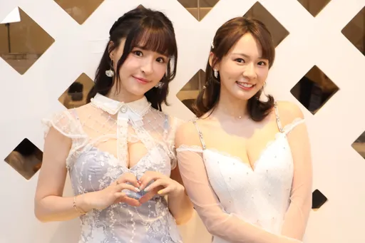 元元掛保證林襄G奶係金ㄟ　突擊抓奶林莎羞曝觸感「像饅頭」