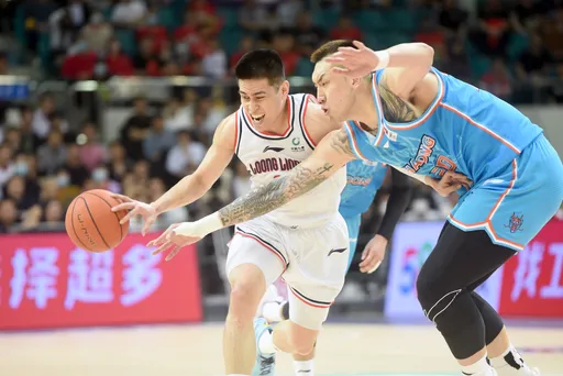 征服中國球迷！「台灣隊長」陳盈駿飆26分助廣州首晉8強　全場喊「MVP」