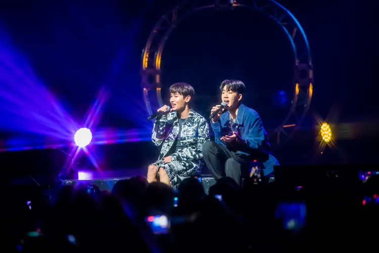 Off(右)和Gun上周六在台北舉辦見面會 。KKLIVE