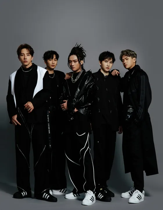 Energy特地進棚拍照留下紀念。有聲娛樂提供