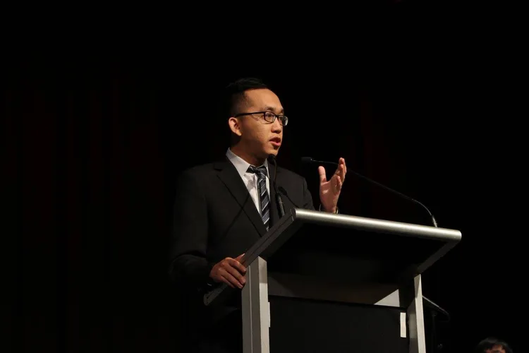 劉彥澧(圖)是北市府顧問殷偉的學弟，兩人都是打辯論的。翻攝徐巧芯臉書