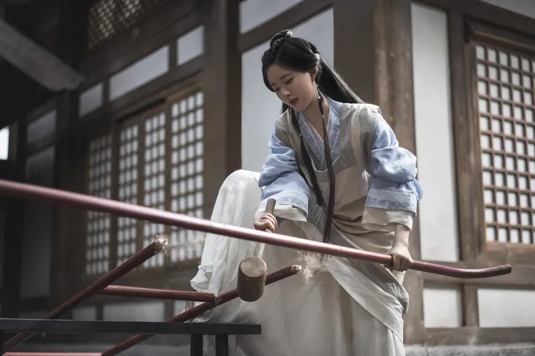 《星漢燦爛》趙露思飾演的「程少商」角色跟她貼近，外表看起來強勢，其實是自我保護。八大提供