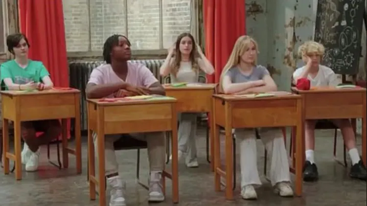 英國電視節目《裸體教育》宣稱要打破孩子們對於「正常體型」的刻板印象。翻攝自《Channel 4》