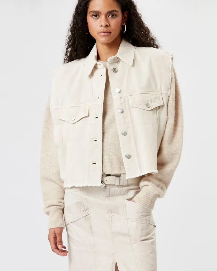 Tyra米色丹寧無袖背心，1萬3800元。品牌提供