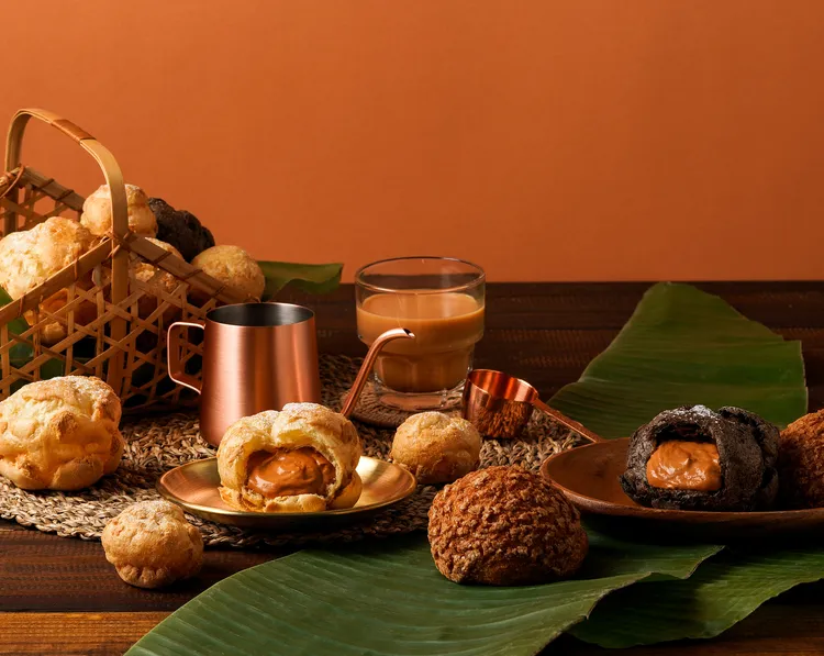 beard papa's四月限定泰奶口味泡芙，單顆售價70元起。業者提供