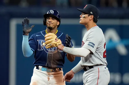 紅襪總教練對教張育成打擊沒信心？9局落後2分竟要他觸擊短打