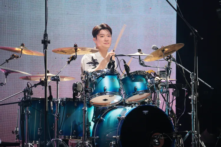 崔敏煥準備了帥氣的鼓獨奏。彭欣偉攝