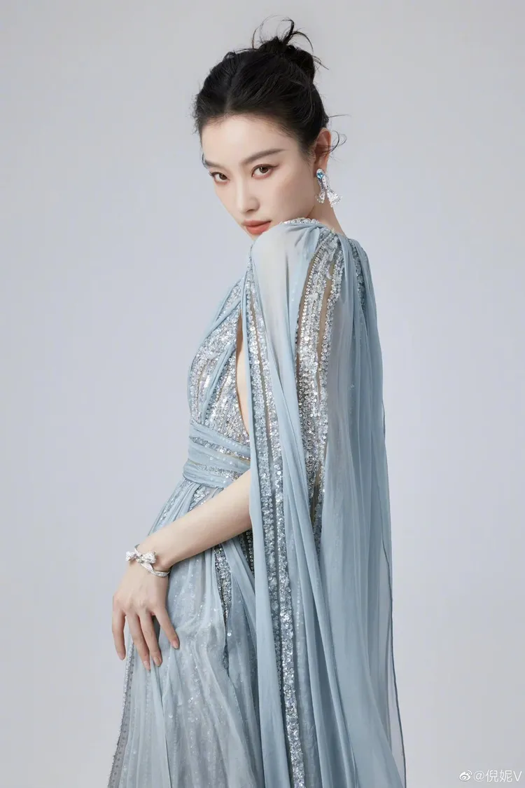 倪妮也是高個美女。翻攝倪妮微博