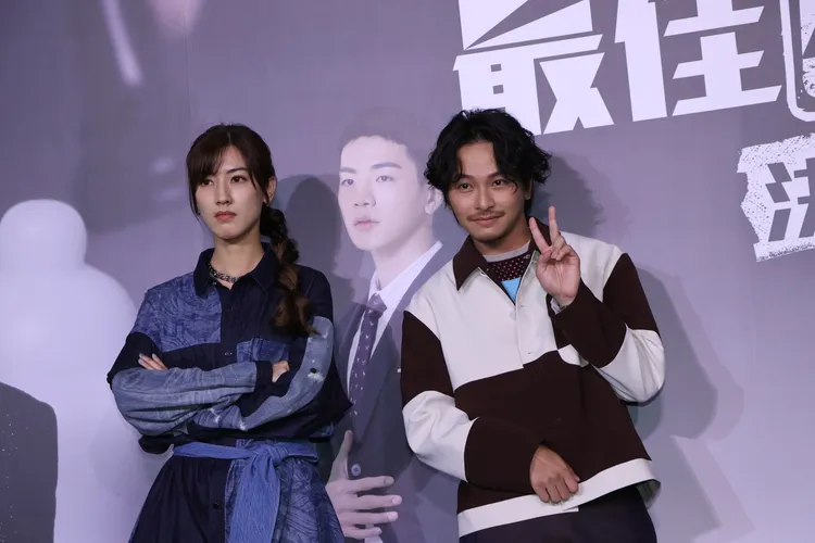 田羽安（左）嫌楊銘威太胖。鄭孟晃攝