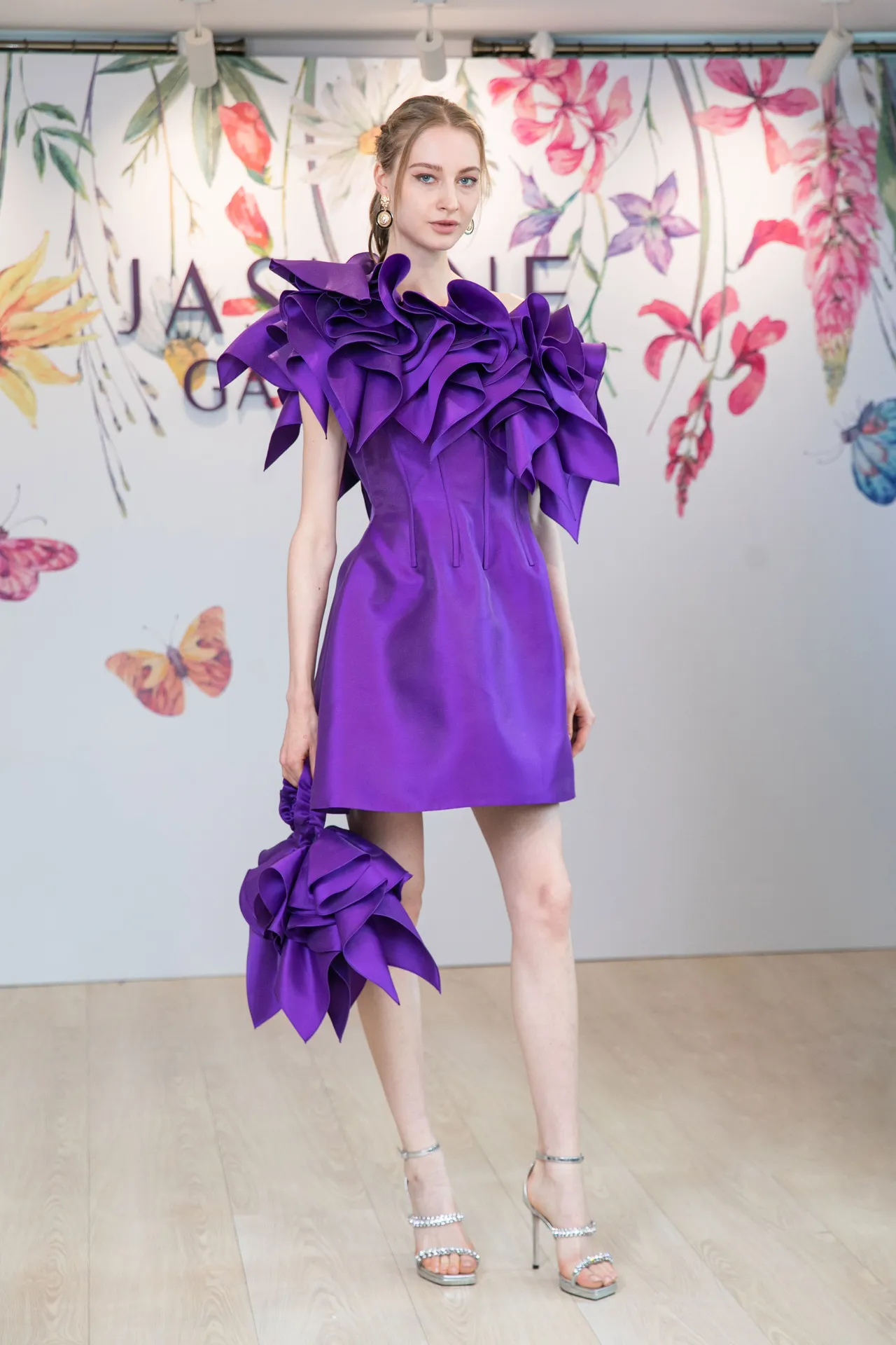 JASMINE GALLERIA異想花園系列。品牌提供