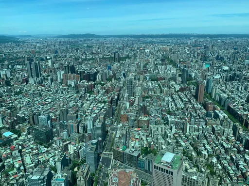 房價難降牽拖碳費徵收提高成本 環保署不背鍋:建築業非初期對象