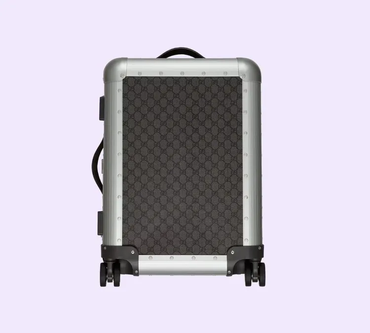 GUCCI X FPM黑色GG提花登機箱，11萬5200元。品牌提供
