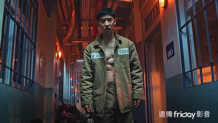 李帝勳在《模範計程車2》中以惡制惡，大快人心。friDay影音