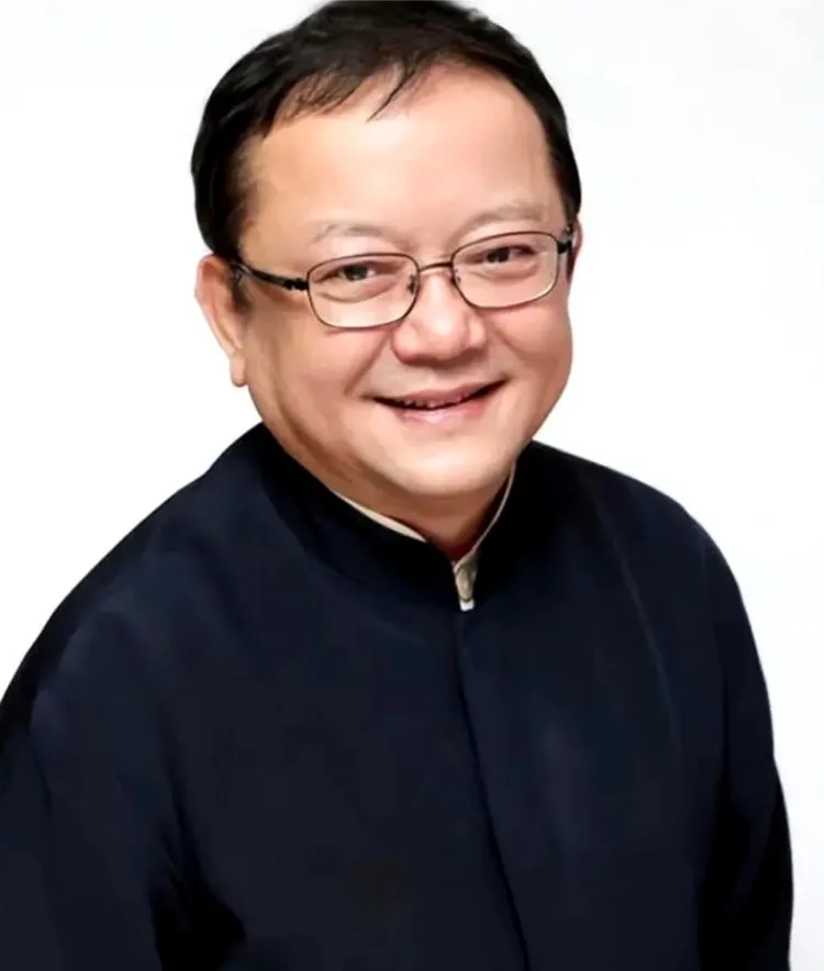 王剛是「和珅專業戶」。翻攝星扒客微博