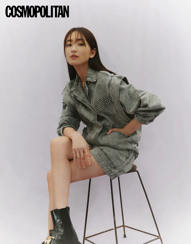 柯佳嬿希望自己的表演能「越鬆越好」。《COSMOPOLITAN》提供