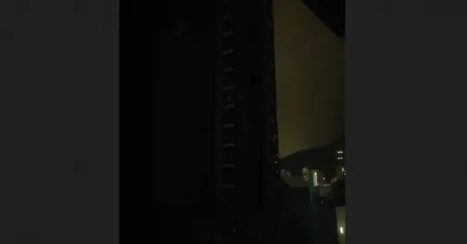 香港凌晨電壓驟降大範圍停電　多起受困電梯、火警鐘響事件