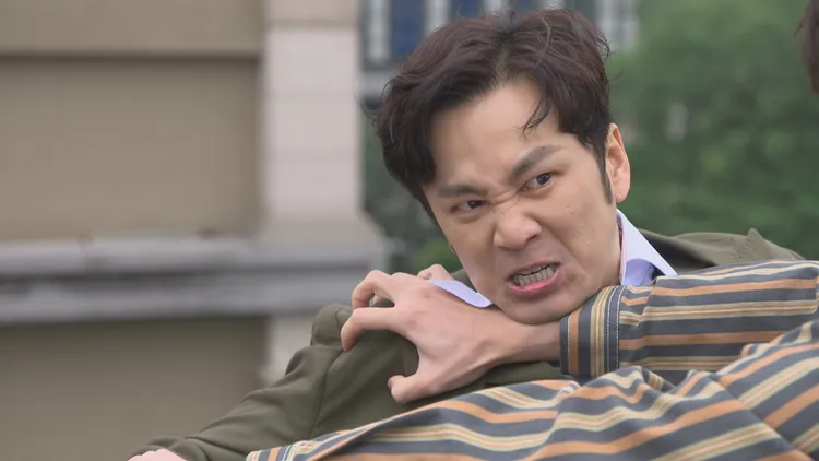 張書偉生氣時神情有點俏皮。民視提供