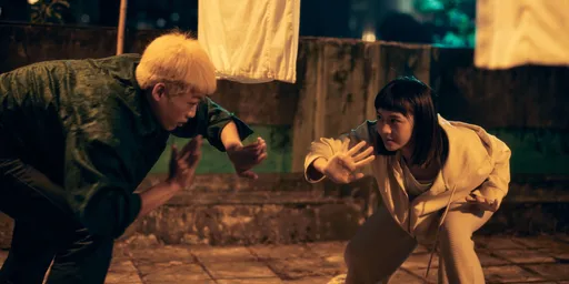 黃姵嘉舞功荒廢10年　扮金龜子爬到腳麻如同筋膜炎