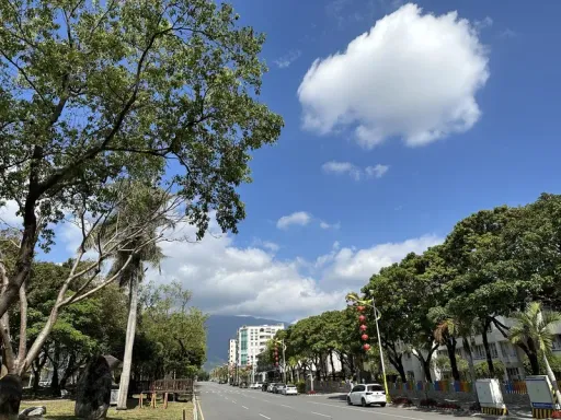 花蓮上空一早4次巨響哪來的? 詭!空軍司令部這樣說