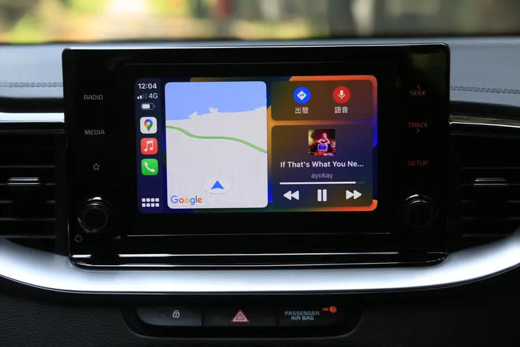 在這次小改款車型上，原廠也為8吋觸控螢幕加入了無線Apple CarPlay與有線Android Auto連結功能。林浩昇攝