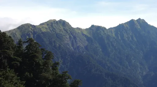 能高安東軍登山生憾事!領隊失溫身亡 1名美籍女山友失聯