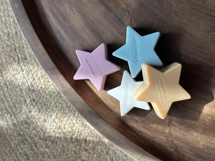 八大行星系列肥皂，各70g／250元。品牌提供