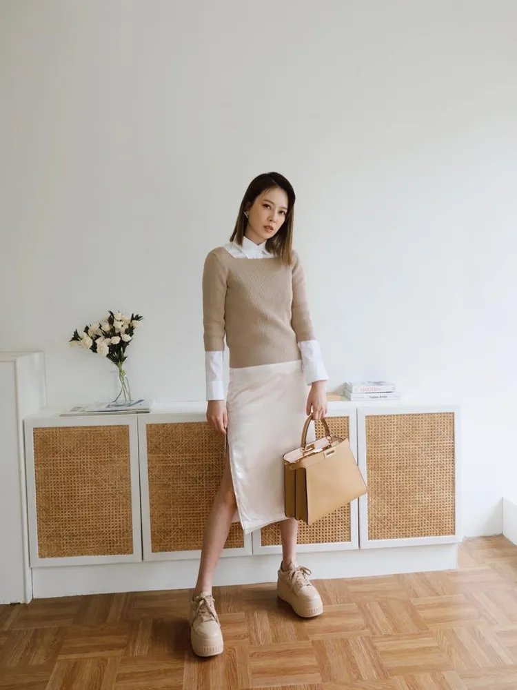 最會勸敗的Melody除顯示對Peekaboo的愛慕之情，更不諱言表示：「小包大包都要有⋯⋯女孩子衣櫥裡就是需要很多不同的options（選擇）！」。翻攝melodykliu IG