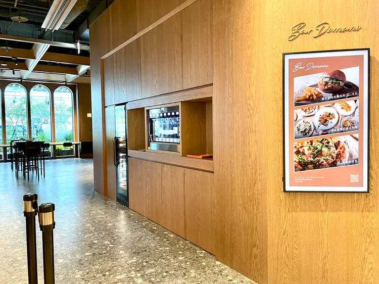 新型態餐酒社交場域「Bar Domani義式餐酒館」。曾仲葳攝
