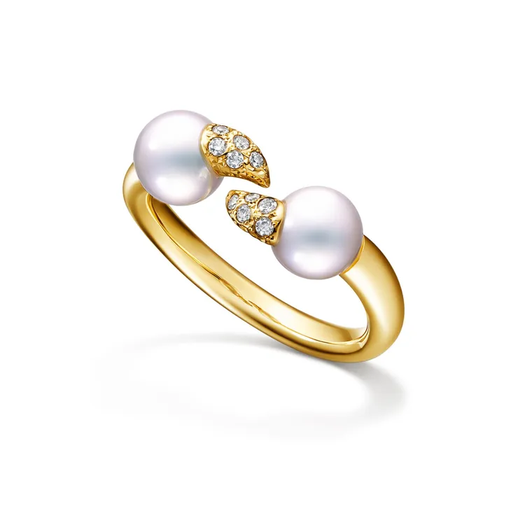 TASAKI danger fang鑲鑽戒指，10萬5000元。品牌提供