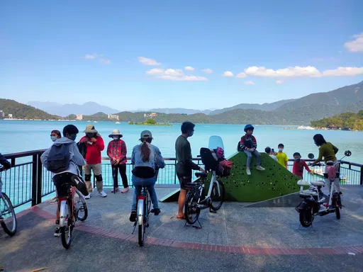 歐洲女學生日月潭單車環湖　租車就被盯上！噁男尾隨露鳥襲臀