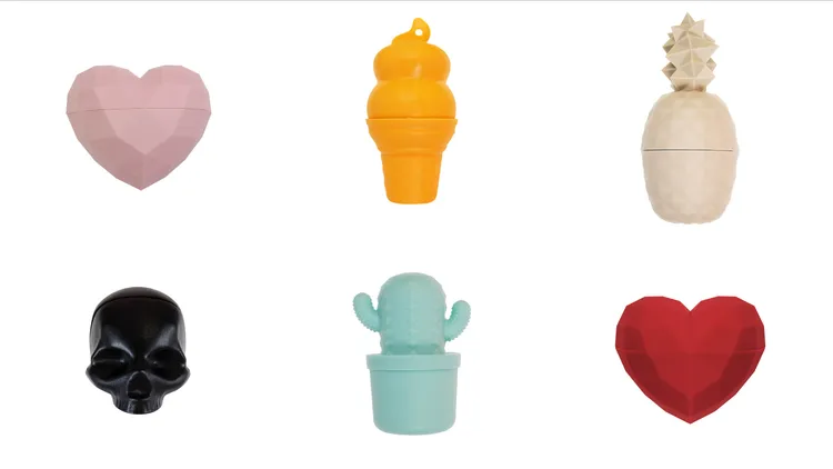 Rebels Refinery水漾護唇膏造型可愛，每款都擁有不同的香氣，各280元。品牌提供