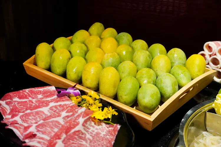 馬辣4/10起推出快閃限定「馬辣土芒果季」，限期2至4週。業者提供