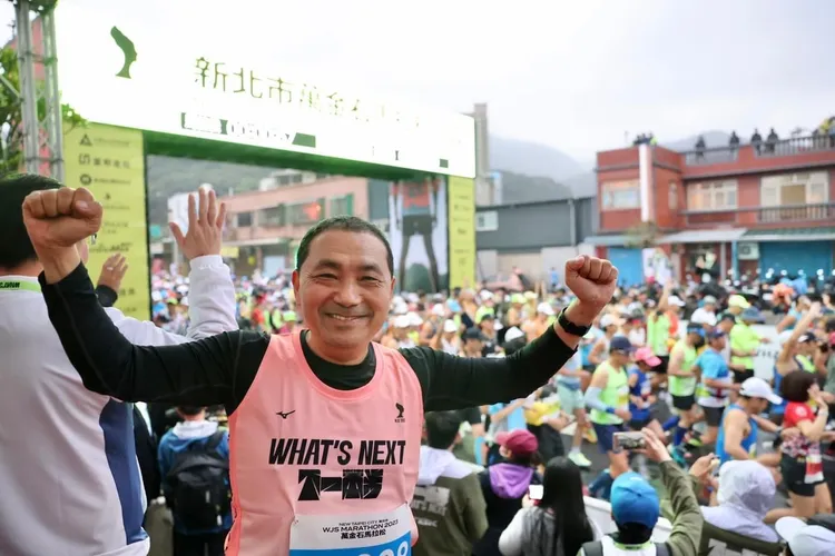 侯友宜表示，未來若有能幫全台人民服務的機會，會全力以赴。翻攝自侯友宜臉書