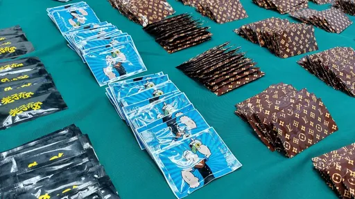販毒也標榜精品吸客　警搜出698包「LV」毒咖啡