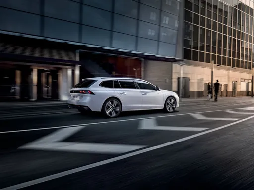 擁抱法式浪漫情懷　本月入主Peugeot就送萬元消費抵用券