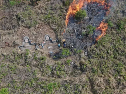 燒金紙引發公墓火警 台中消防局空拍蒐證逮2人!公共危險罪送辦
