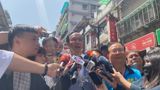 拉郭台銘攪局藍總統初選？　朱立倫轟造謠：綠營的陰謀不要中計