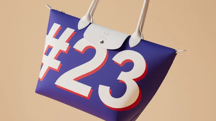 My Pliage Signature系列訂製服務有16種繽紛色彩和符碼可自由選搭設計。品牌提供