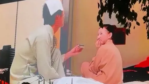 何超蓮被竇驍擊敗了 世紀婚禮背後竟是史上最搞笑求婚