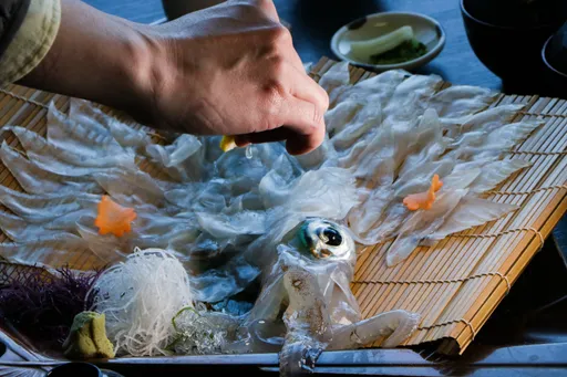 佐賀不只有阿嬤|達人大推現撈烏賊兩吃 陶板烤頂級霜降牛價格曝光