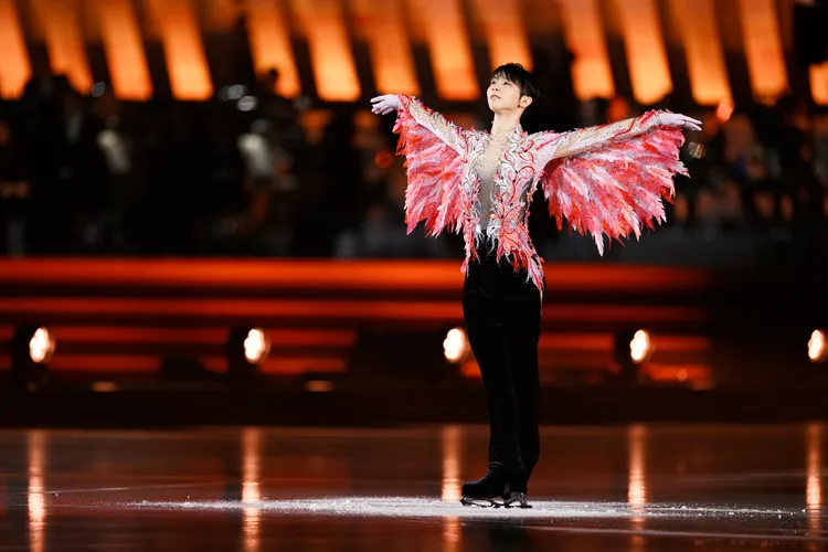 羽生結弦的演出每一次都讓人目不轉睛，華麗又優美。Disney+