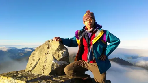 這不是繞口令！校長高玉山登頂玉山　有志者事竟成！他用27年實現心願