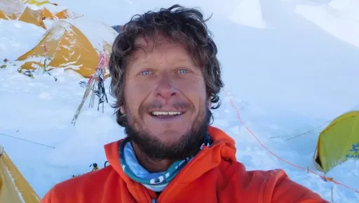 10度登頂聖母峰 著名登山家韓納命喪尼泊爾山峰