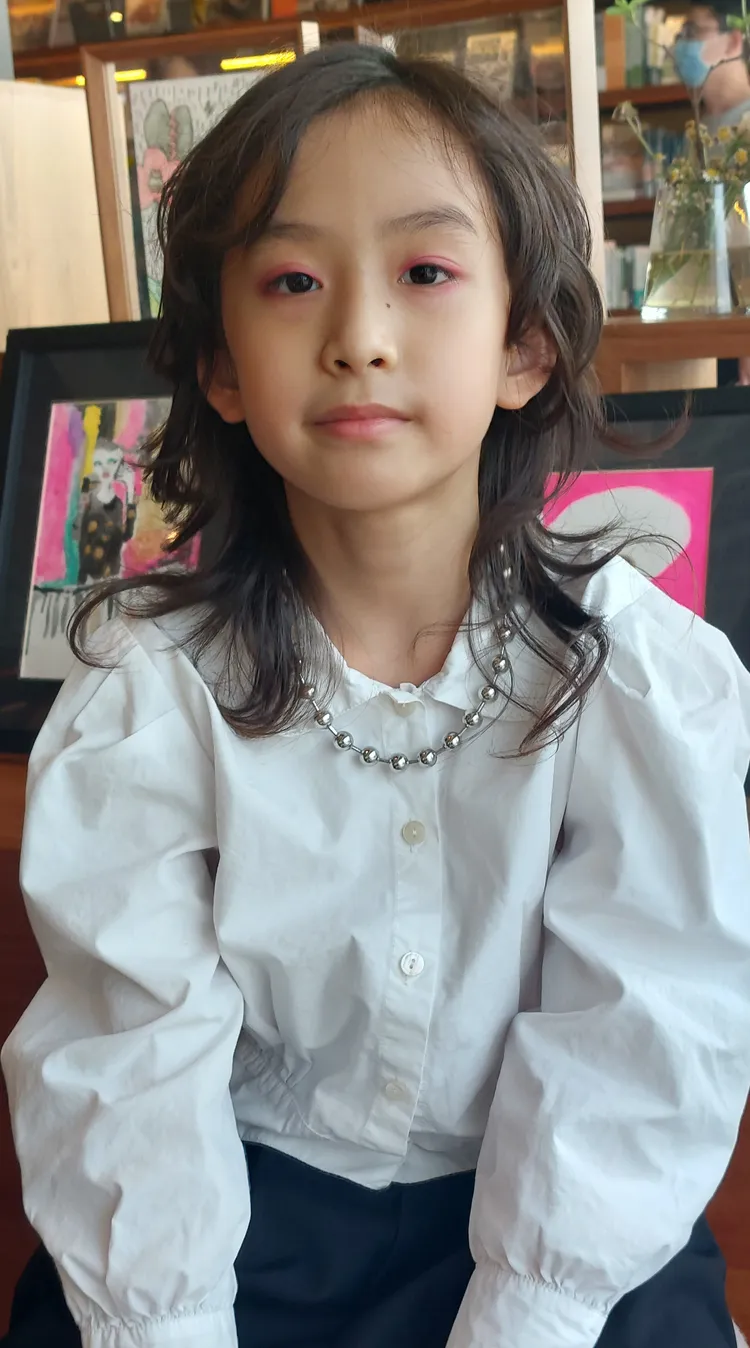 蕭柏潤才9歲就有超前衛風格打扮。凃建豐攝