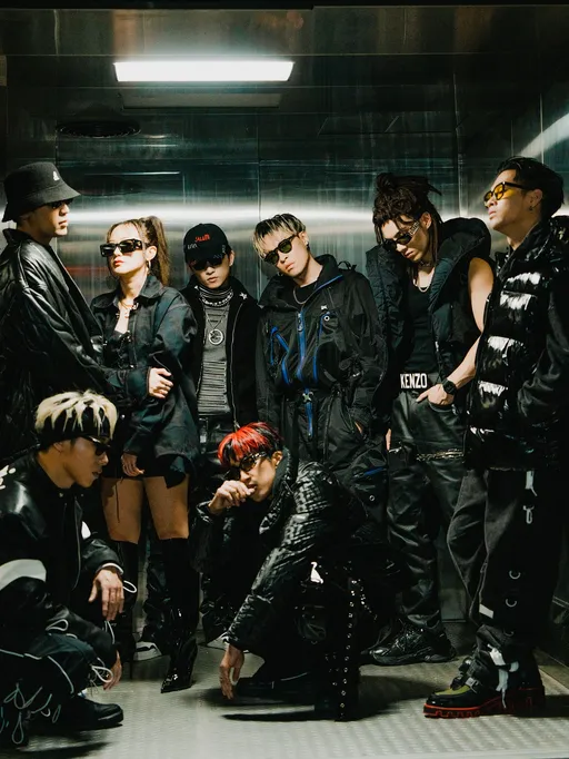 婁峻碩猖狂秀六塊腹肌 面子超大2天團變配角